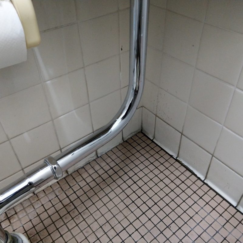 トイレ水漏れ修理(大阪府大阪市城東区鴫野西のマンション共用部)